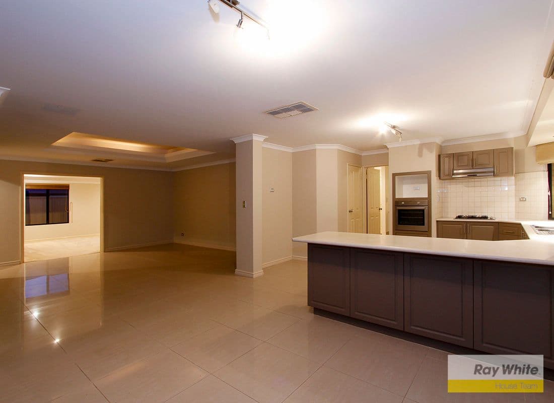 26 Bracadale Way, CANNING VALE WA 6155, Canning Vale - Thumbnail 5