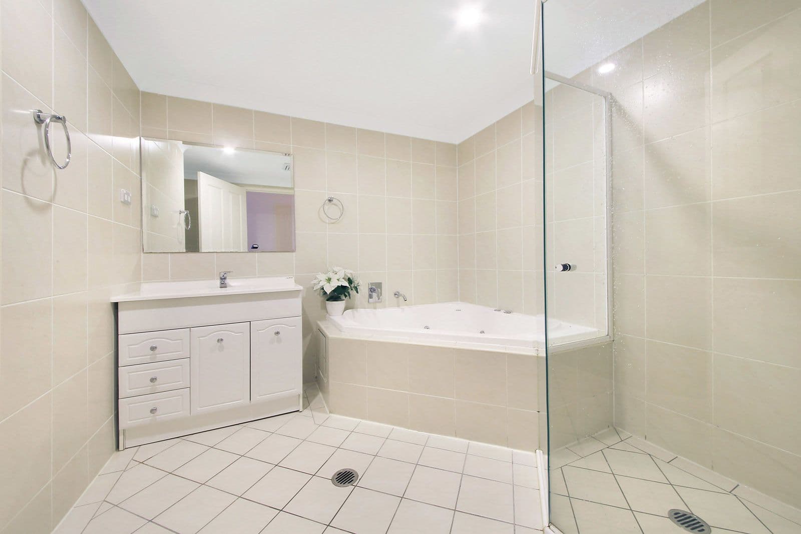 19-29 Sherwin Avenue, Castle Hill NSW 2154, Castle Hill - Thumbnail 6