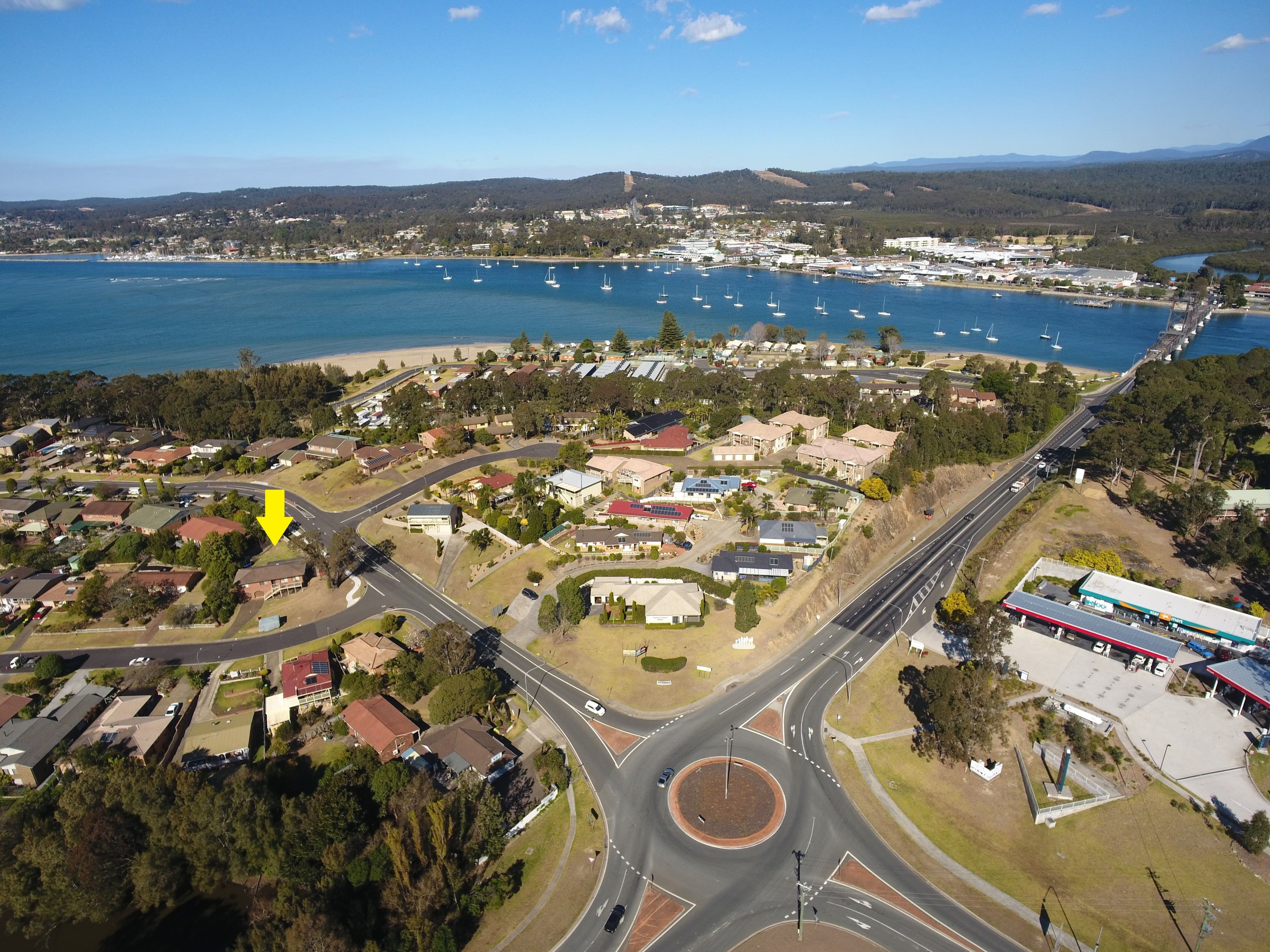 2 Lincoln Crescent, North Batemans Bay - Image 1