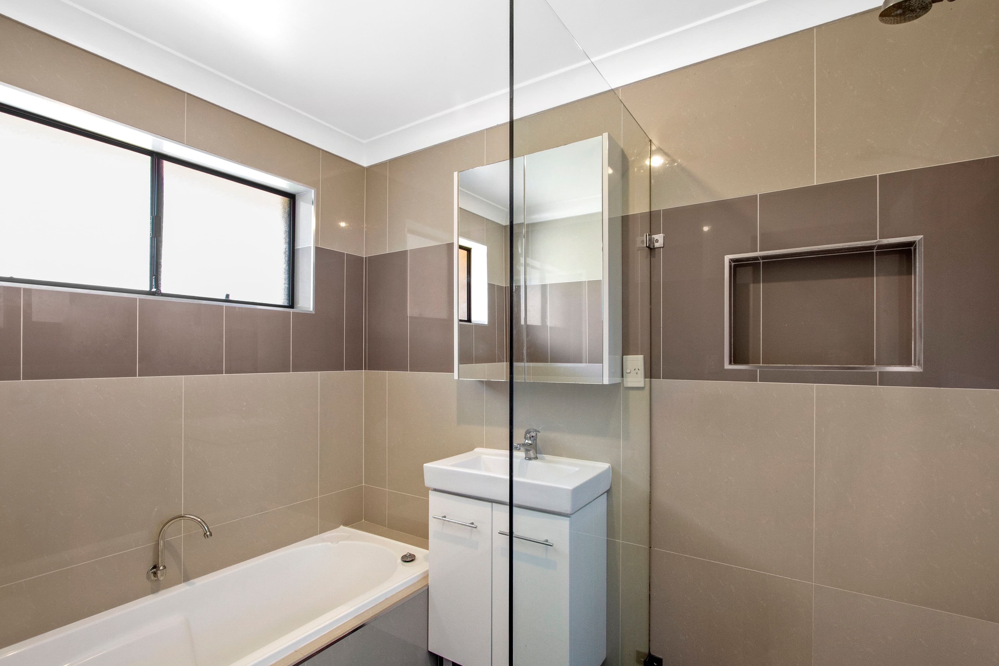 2 Lincoln Crescent, North Batemans Bay - Thumbnail 6