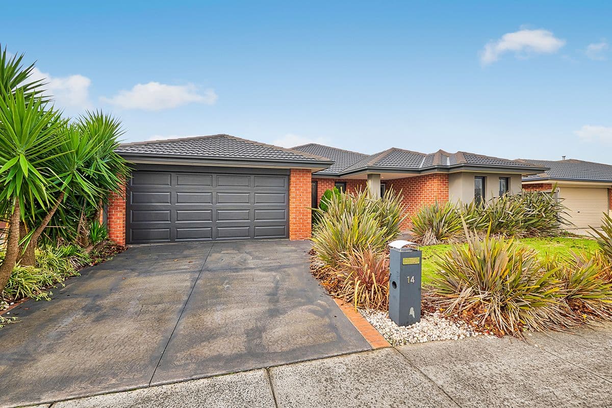 14 Charlbury Crescent, Cranbourne North VIC 3977, Cranbourne North - Image 1