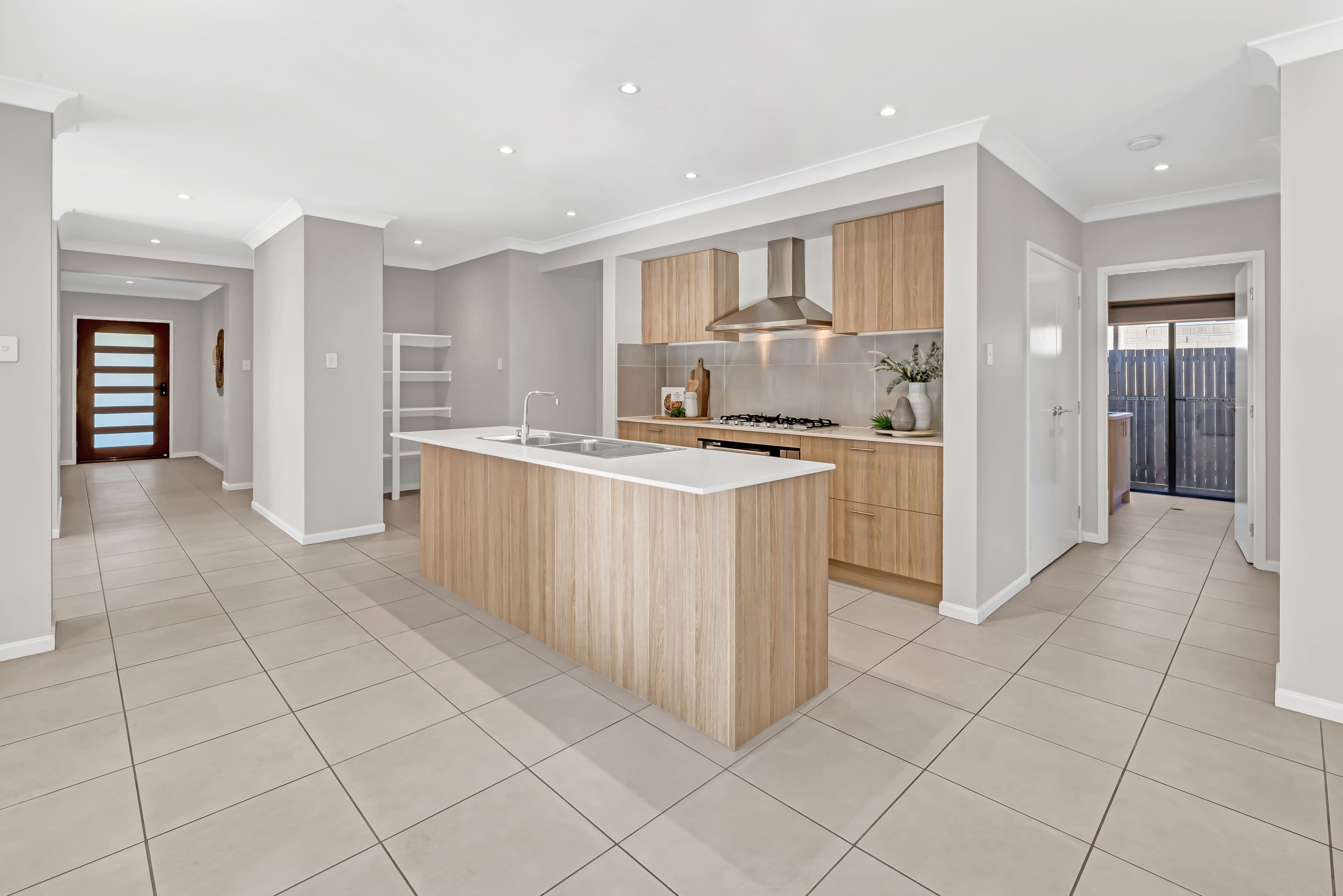 18 Wilkins Crescent, Burnside Heights - Thumbnail 3