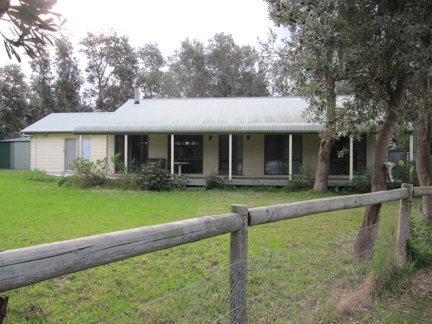 11-13 Azores Court, THE HONEYSUCKLES VIC 3851, The Honeysuckles - Image 1