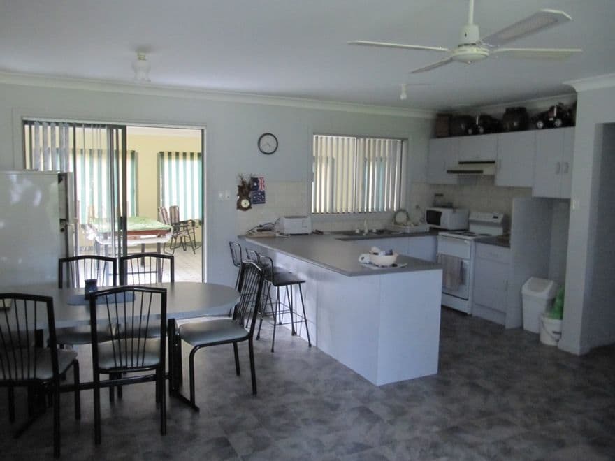 11-13 Azores Court, THE HONEYSUCKLES VIC 3851, The Honeysuckles - Thumbnail 2