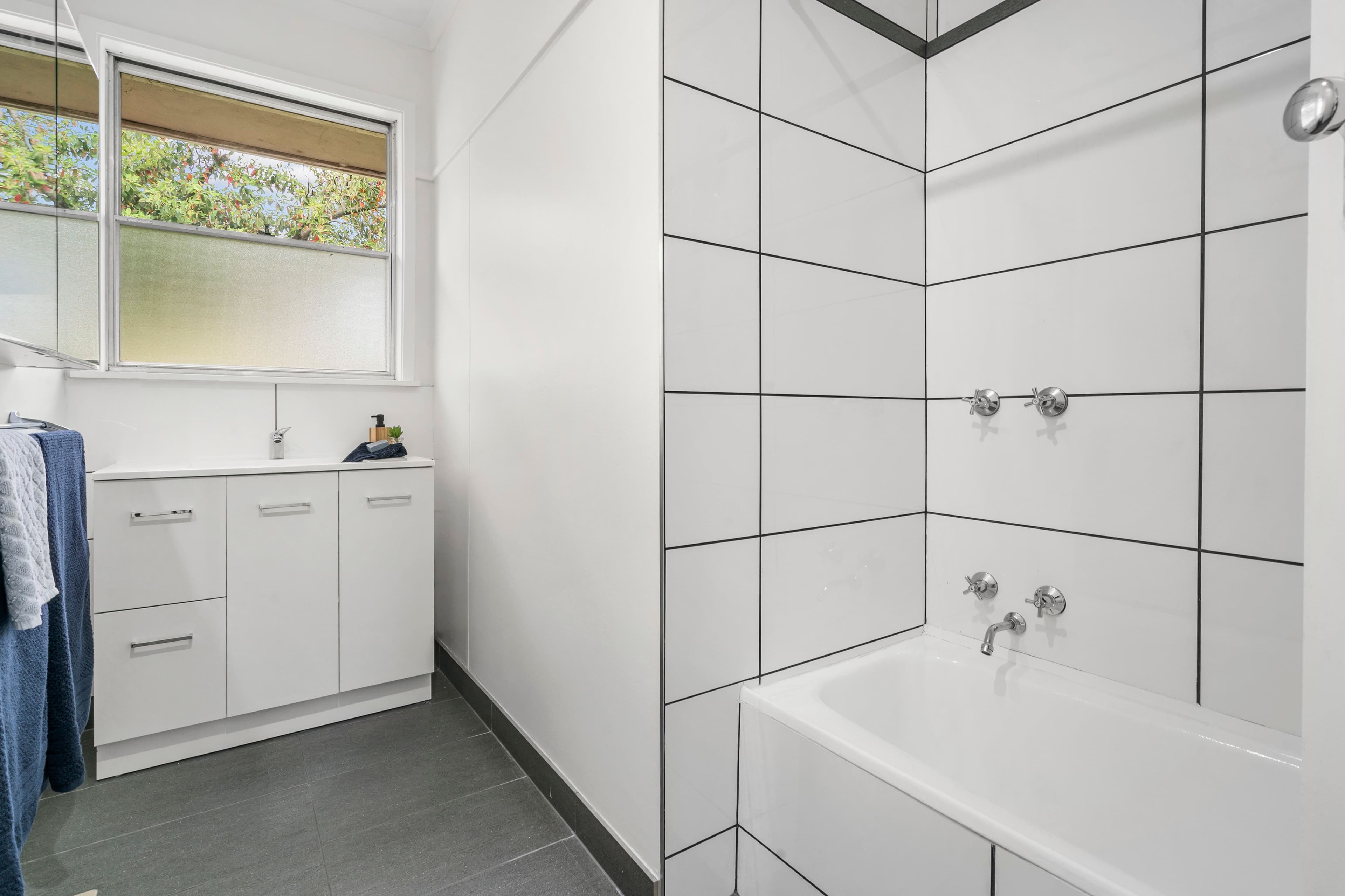 7 Hodgins Crescent, Frankston North VIC 3200, Frankston North - Thumbnail 8
