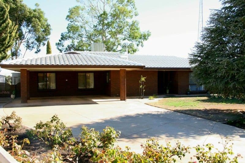 15 Westbrook Avenue, LOXTON SA 5333, Loxton - Image 1