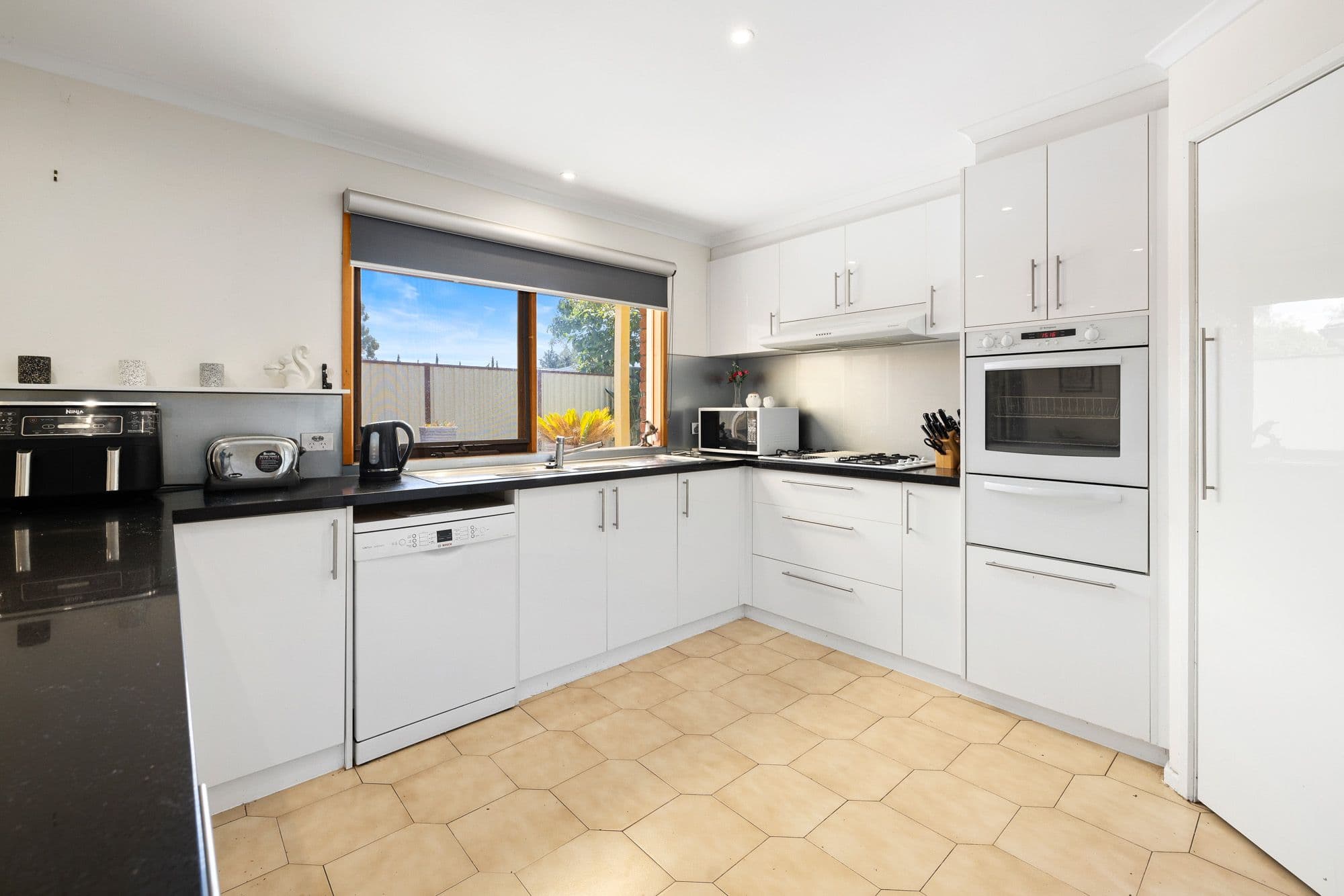 30 Pannam Drive, Hoppers Crossing VIC 3029, Hoppers Crossing - Thumbnail 4