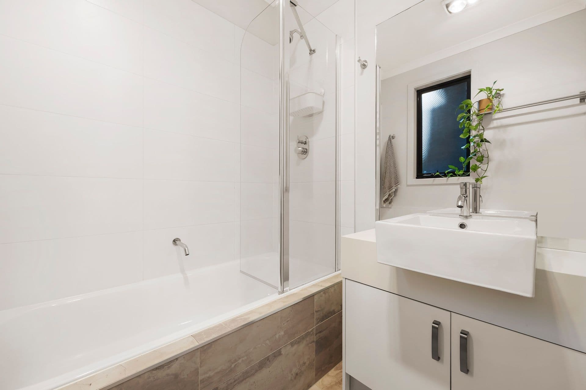 17 Pershing Street, Reservoir VIC 3073, Reservoir - Thumbnail 5