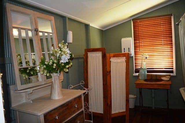 28 Daisy Street, Blackall QLD 4472, Blackall - Thumbnail 4
