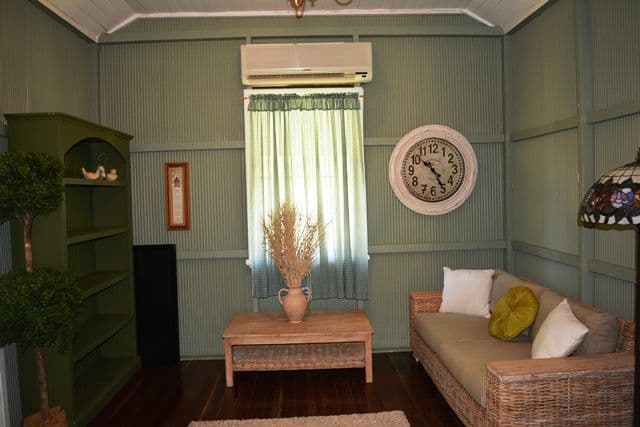 28 Daisy Street, Blackall QLD 4472, Blackall - Thumbnail 6