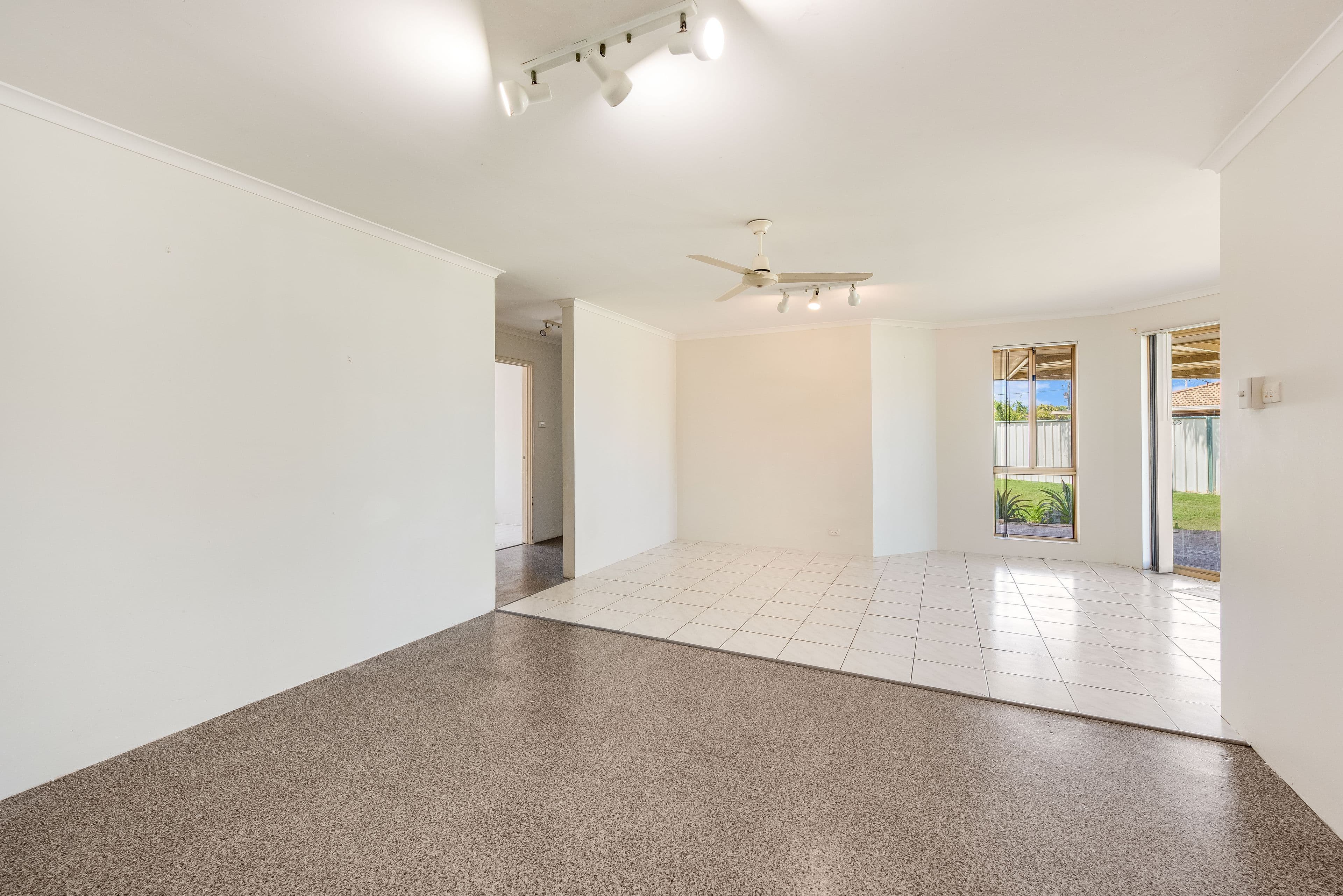 14 Marsh Place, Mount Tarcoola WA 6530, Mount Tarcoola - Thumbnail 4
