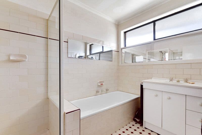 2 Hermitage Street, CHELTENHAM VIC 3192, Cheltenham - Thumbnail 5