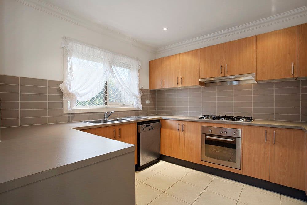 57 Crevelli Street, RESERVOIR VIC 3073, Reservoir - Thumbnail 3