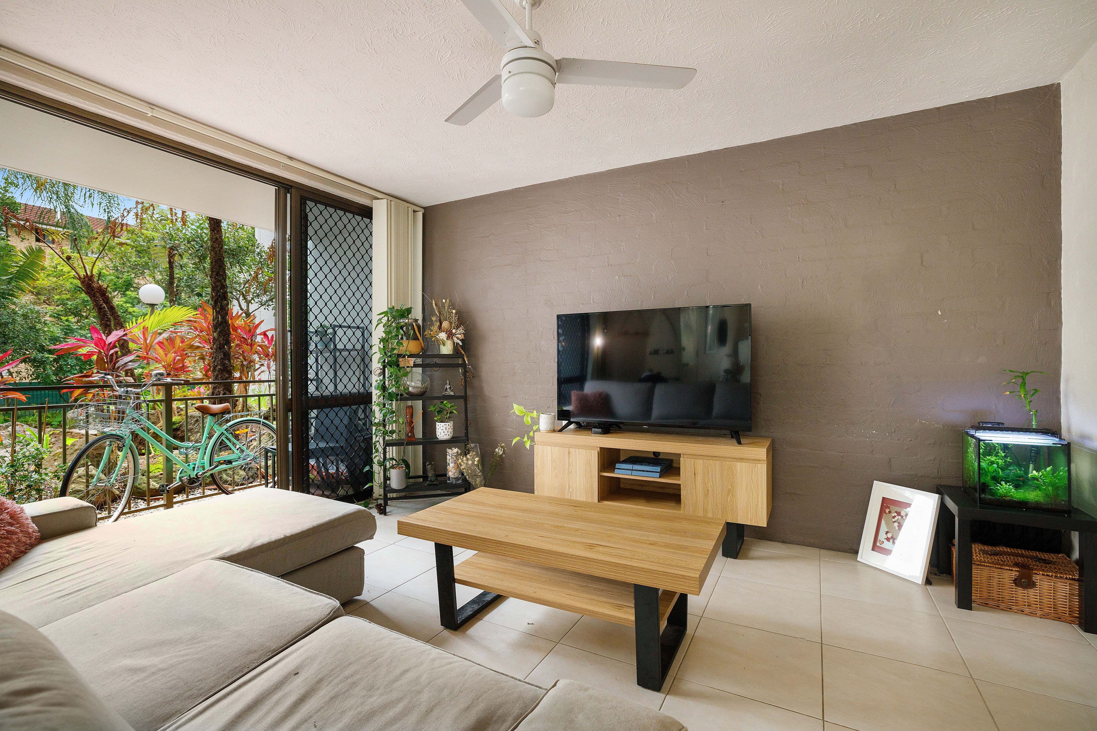 13 Federation Avenue, Broadbeach QLD 4218, Broadbeach - Thumbnail 5