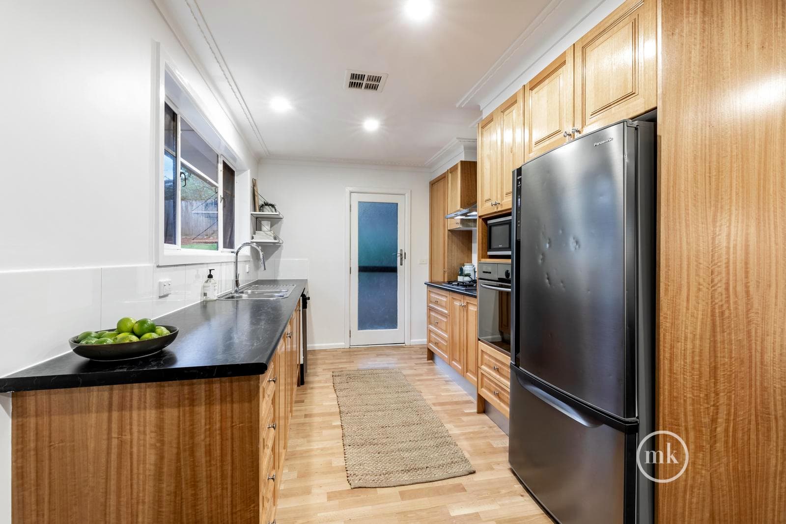 32 Kirwana Grove, Montmorency, Montmorency - Thumbnail 6