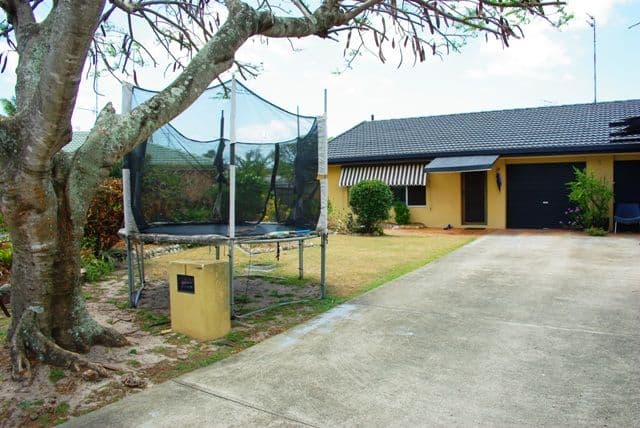 5 Pheasant Court, MIAMI QLD 4220, Miami - Image 1