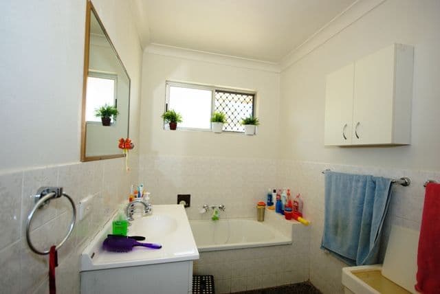 5 Pheasant Court, MIAMI QLD 4220, Miami - Thumbnail 8
