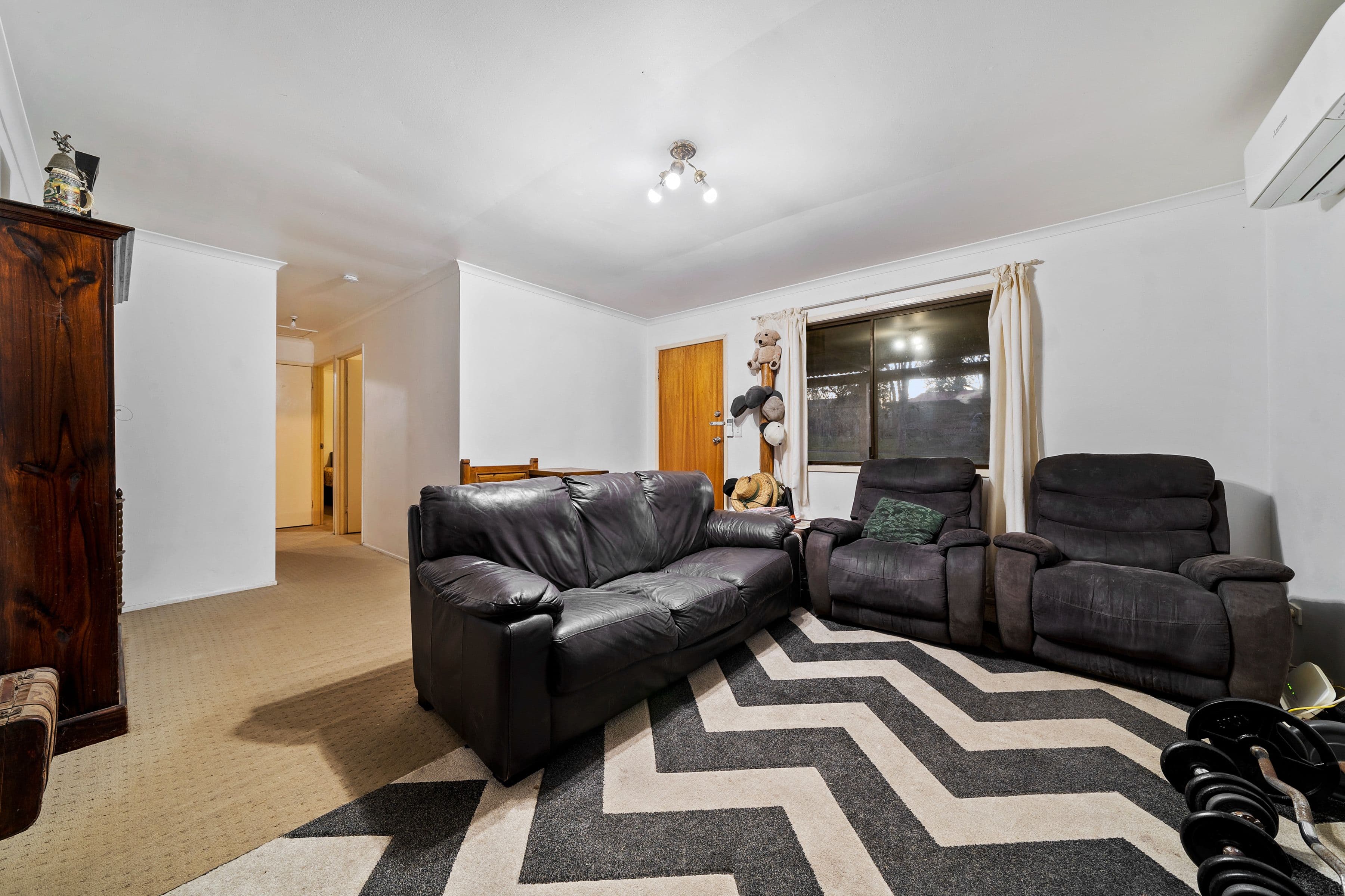 8 Campden Street, Browns Plains QLD 4118, Browns Plains - Thumbnail 3