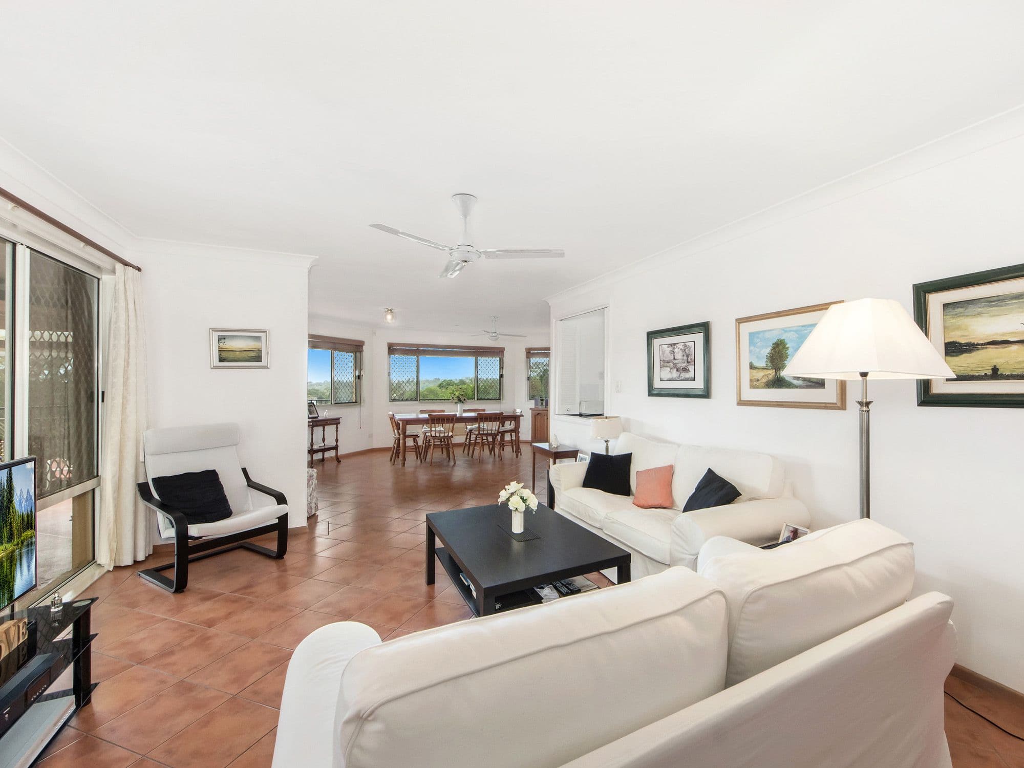 49 Oregon Way, Oxenford QLD 4210, Oxenford - Thumbnail 5