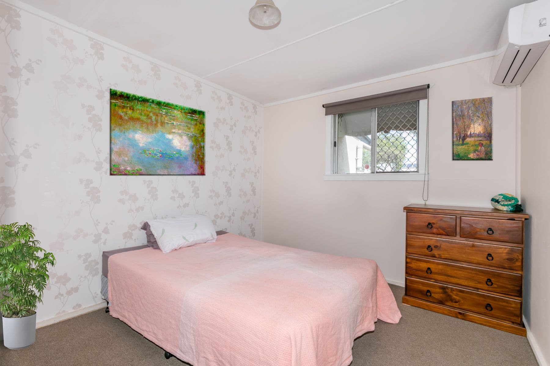 13 Laurel Street, Woodridge QLD 4114, Woodridge - Thumbnail 6