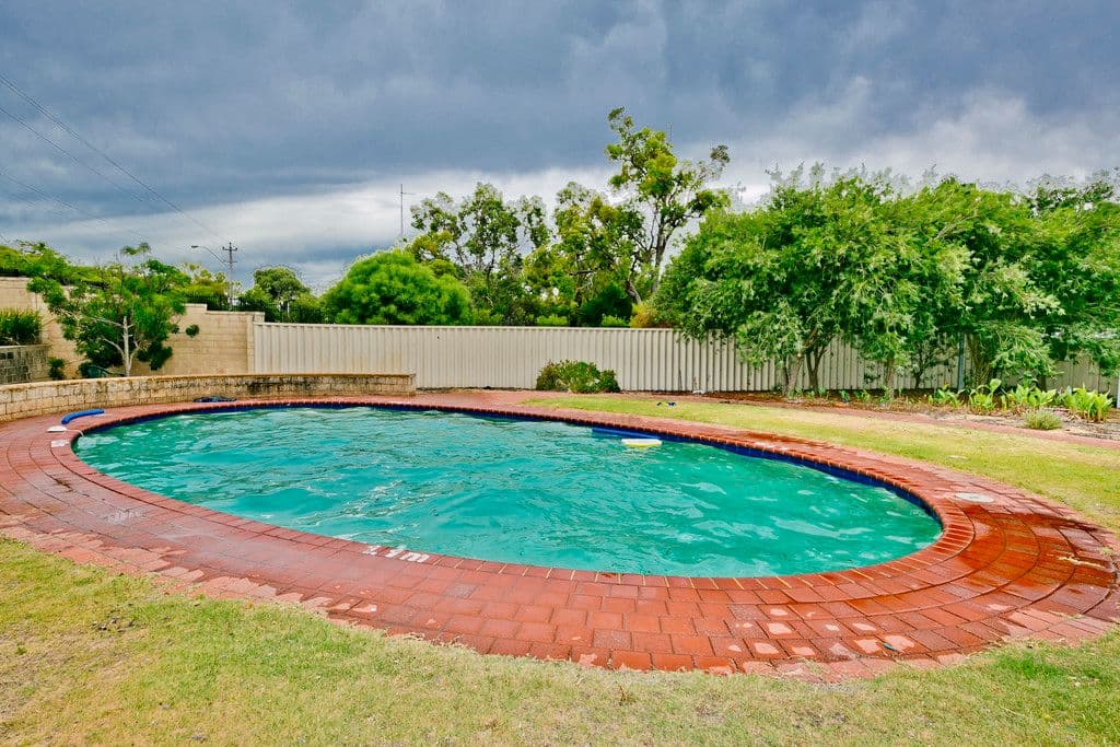 3 Derrington Crescent, Balga WA 6061, Balga - Thumbnail 2