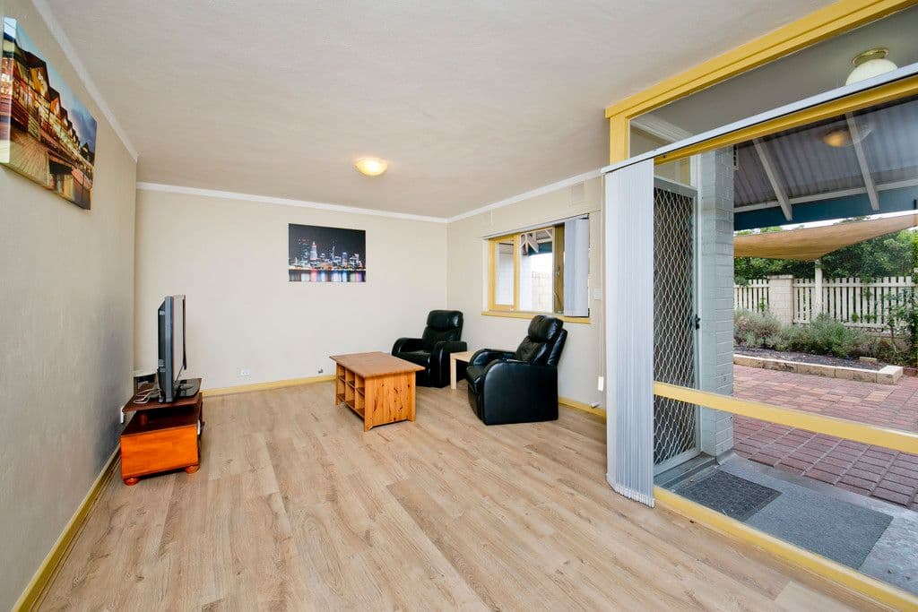 3 Derrington Crescent, Balga WA 6061, Balga - Thumbnail 6