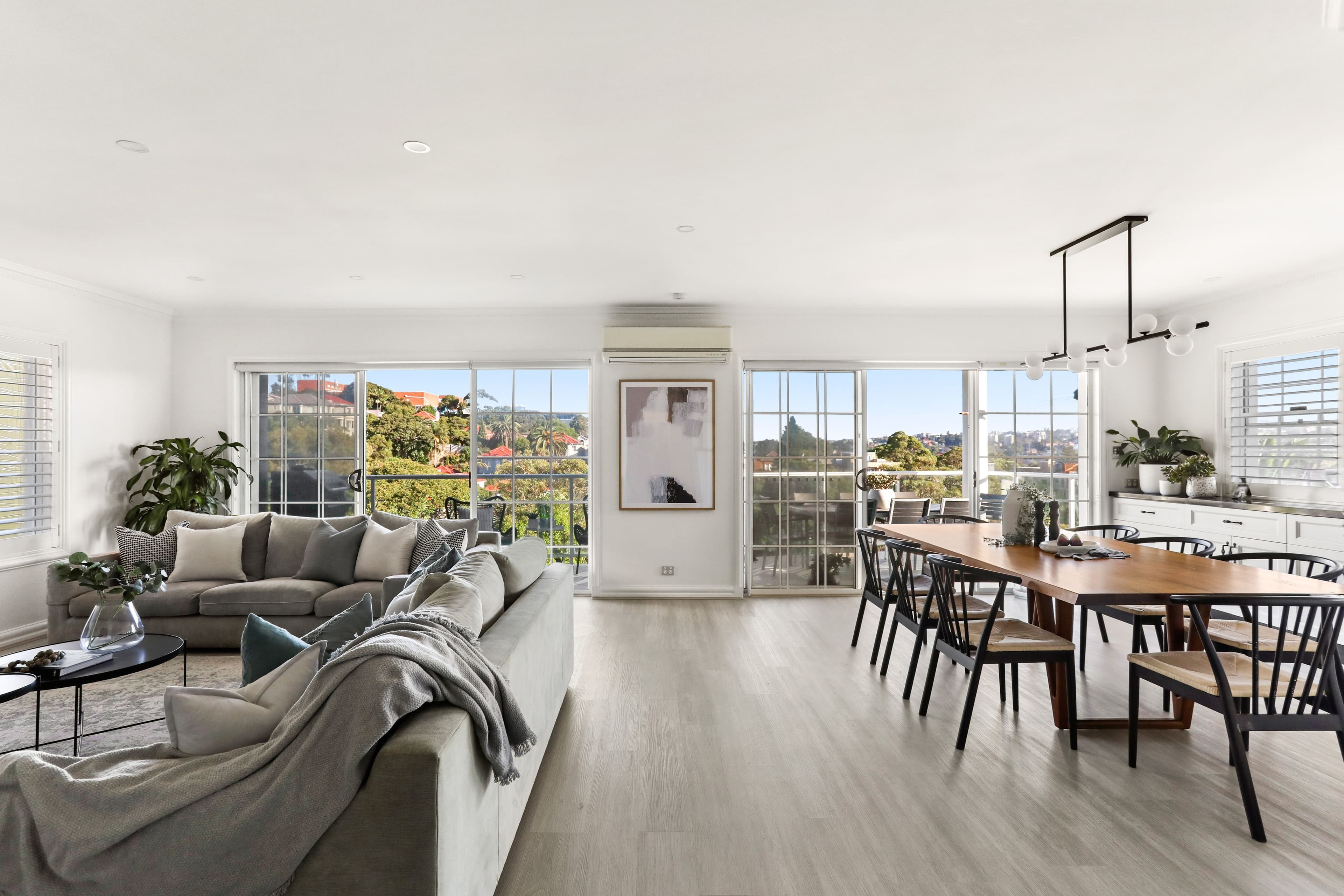 Joseph Drive, Orange, Orange - Image 1