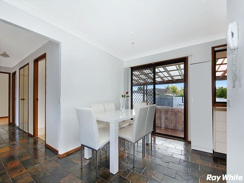 28 Charlotte Crescent, Albion Park NSW 2527, Albion Park - Thumbnail 3