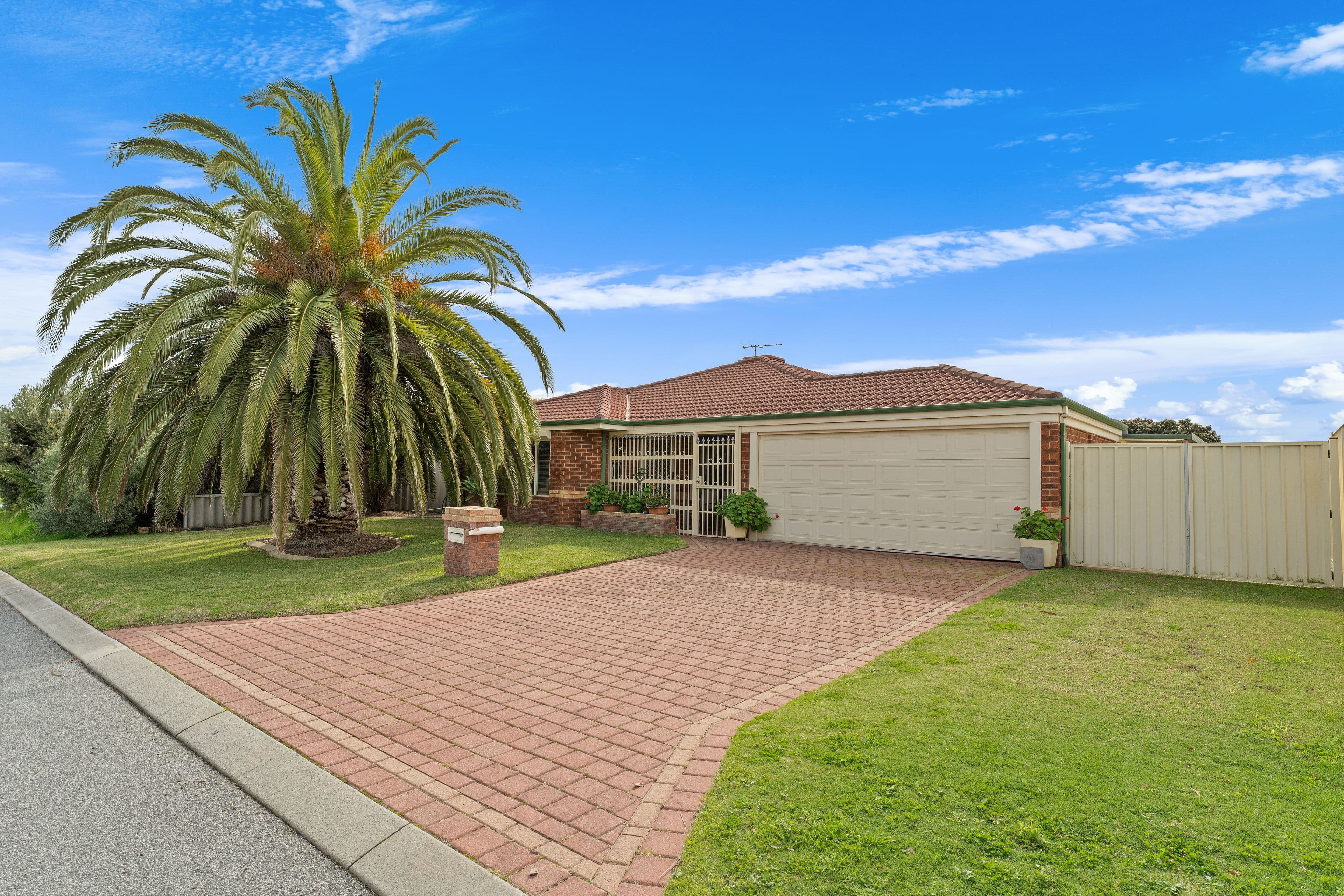 3 Woodlark Close, Waikiki WA 6169, Waikiki - Image 1
