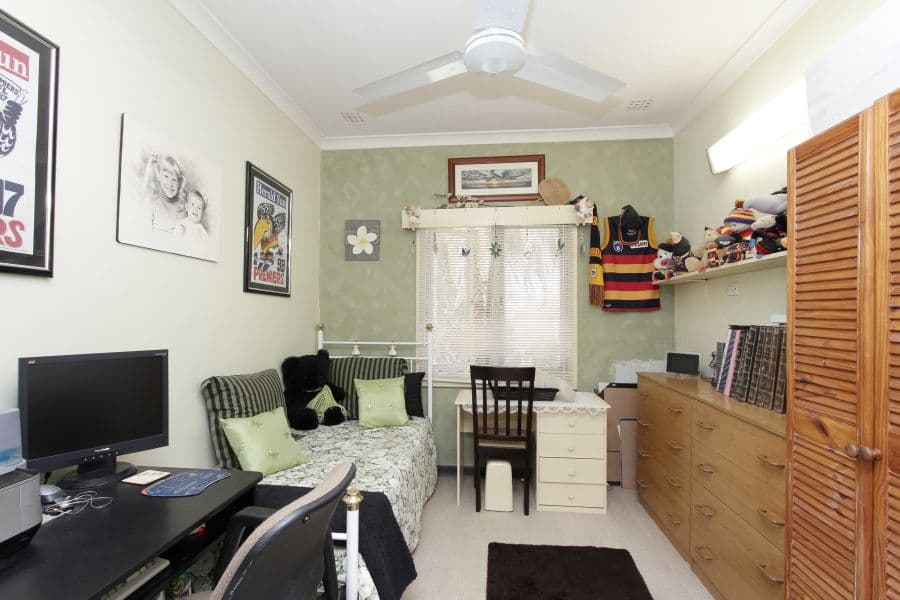 5 Copeland Drive, REDCLIFFE WA 6104, Redcliffe - Thumbnail 4