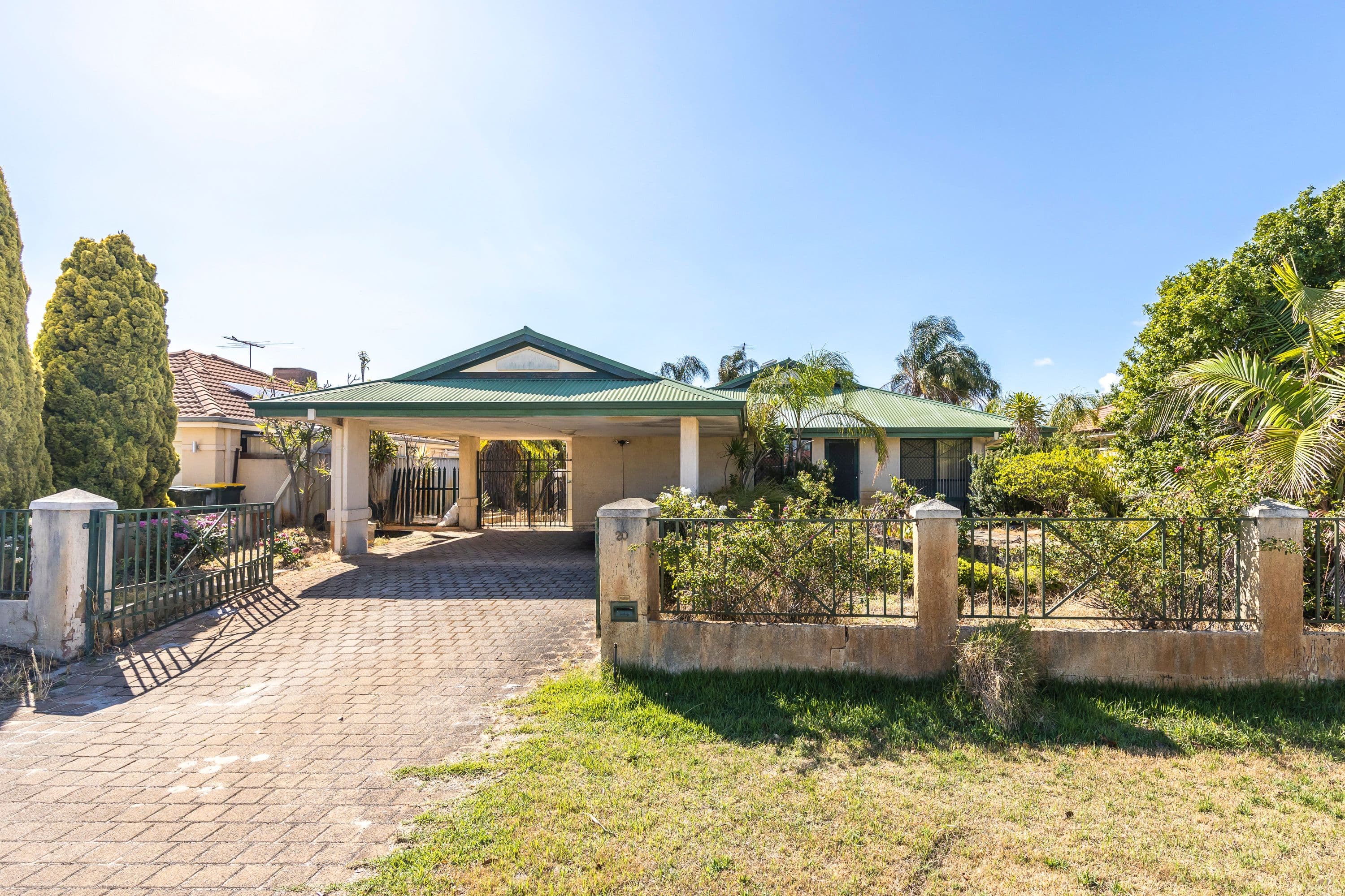 20 Stradbroke Place, Ballajura WA 6066, Ballajura - Thumbnail 2