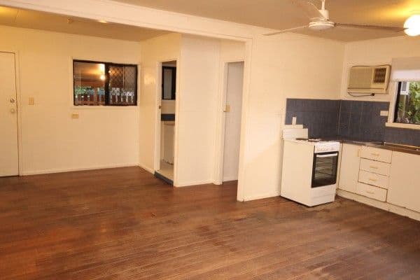 10 Reservoir Road, Manoora QLD 4870, Manoora - Image 1