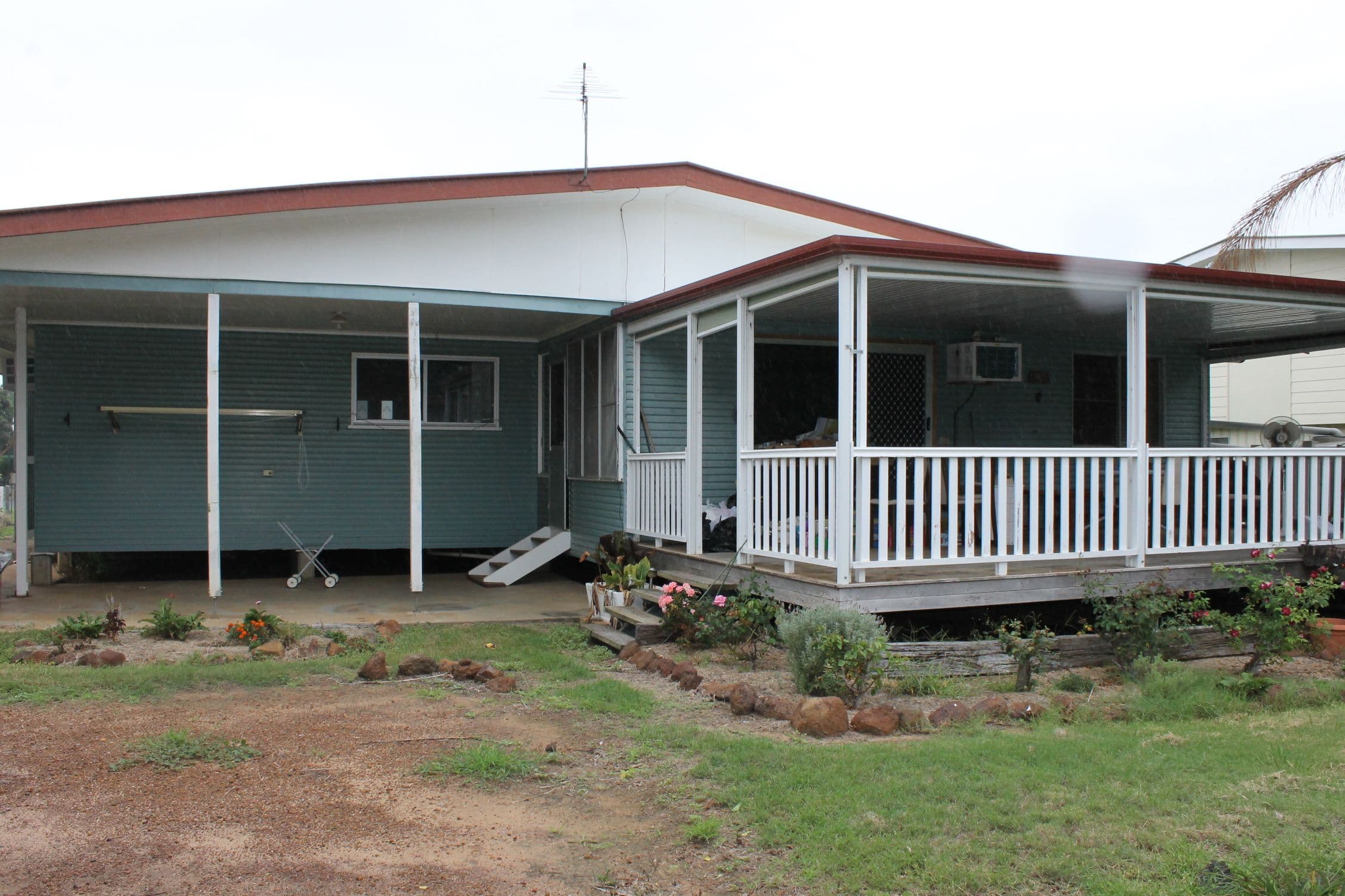 17 Brimblecombe Street, Dalby QLD 4405, Dalby - Thumbnail 2
