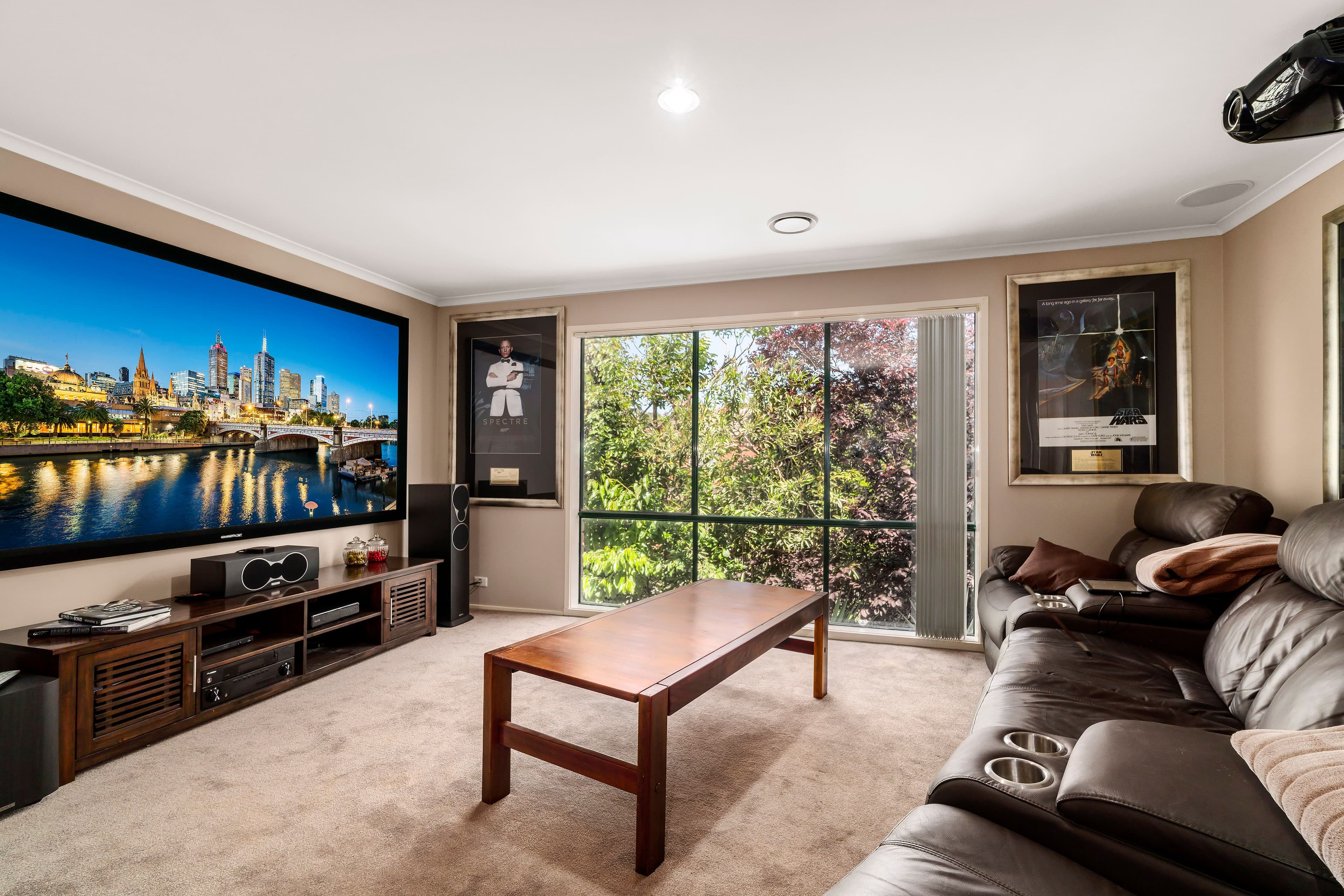 2 Ravenscourt Close, Rowville VIC 3178, Rowville - Thumbnail 4