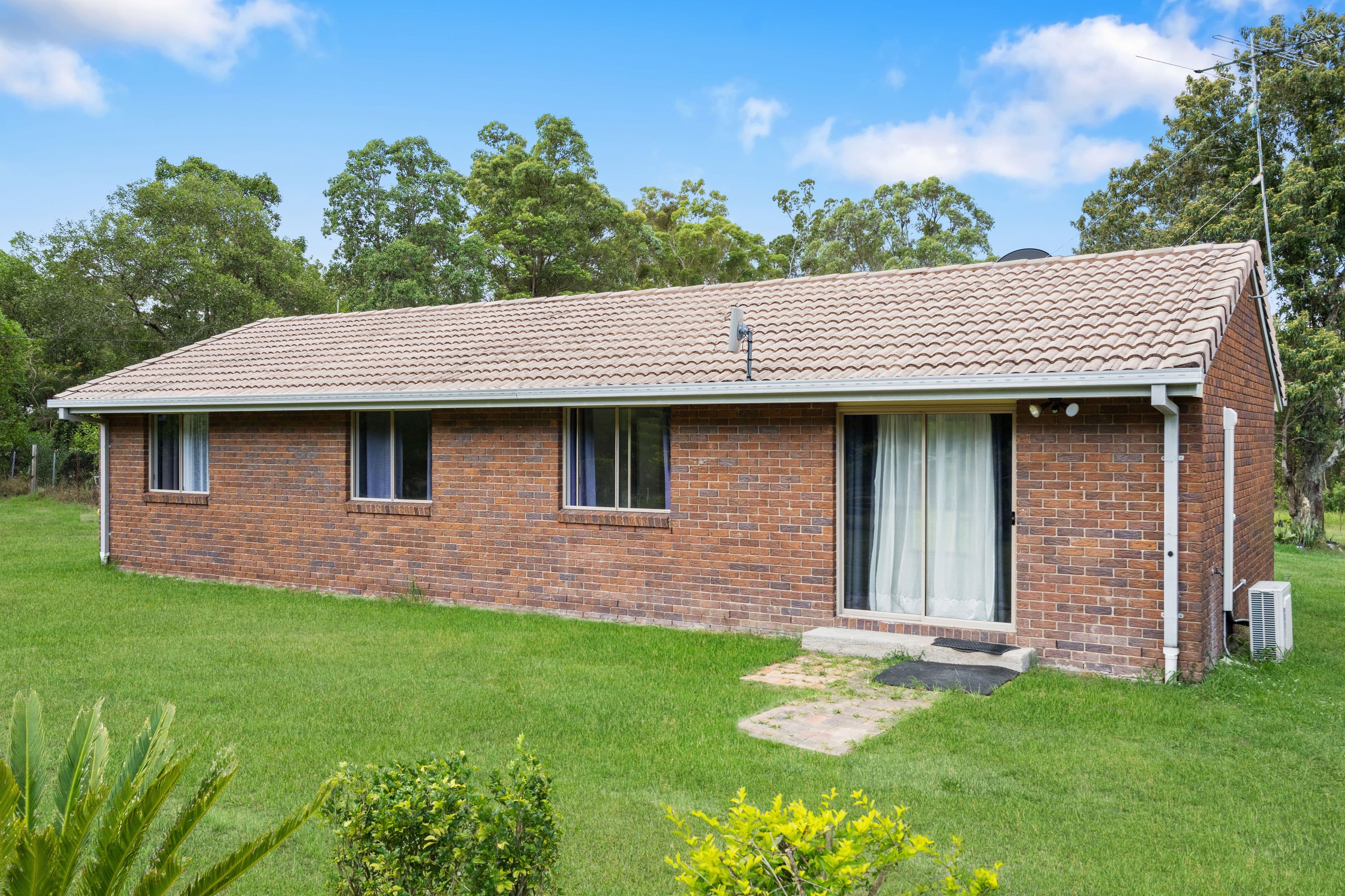 117 Langer Street, Woodford QLD 4514, Woodford - Thumbnail 4
