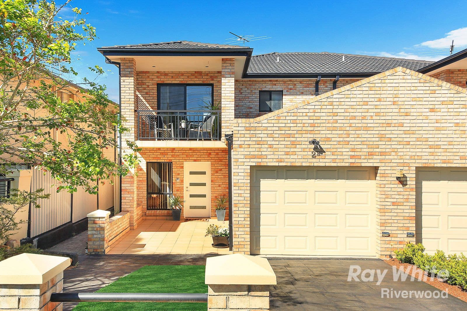 2 Charlescotte Avenue, Punchbowl - Image 1