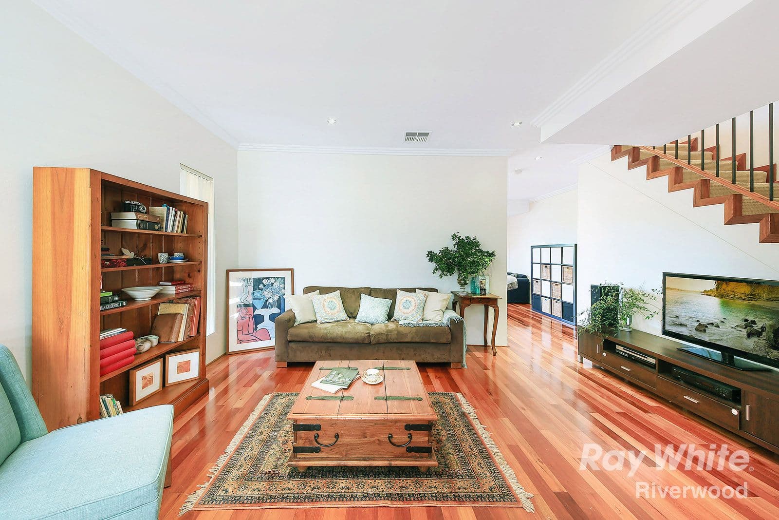2 Charlescotte Avenue, Punchbowl - Thumbnail 2