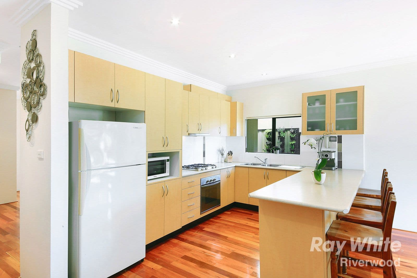 2 Charlescotte Avenue, Punchbowl - Thumbnail 3