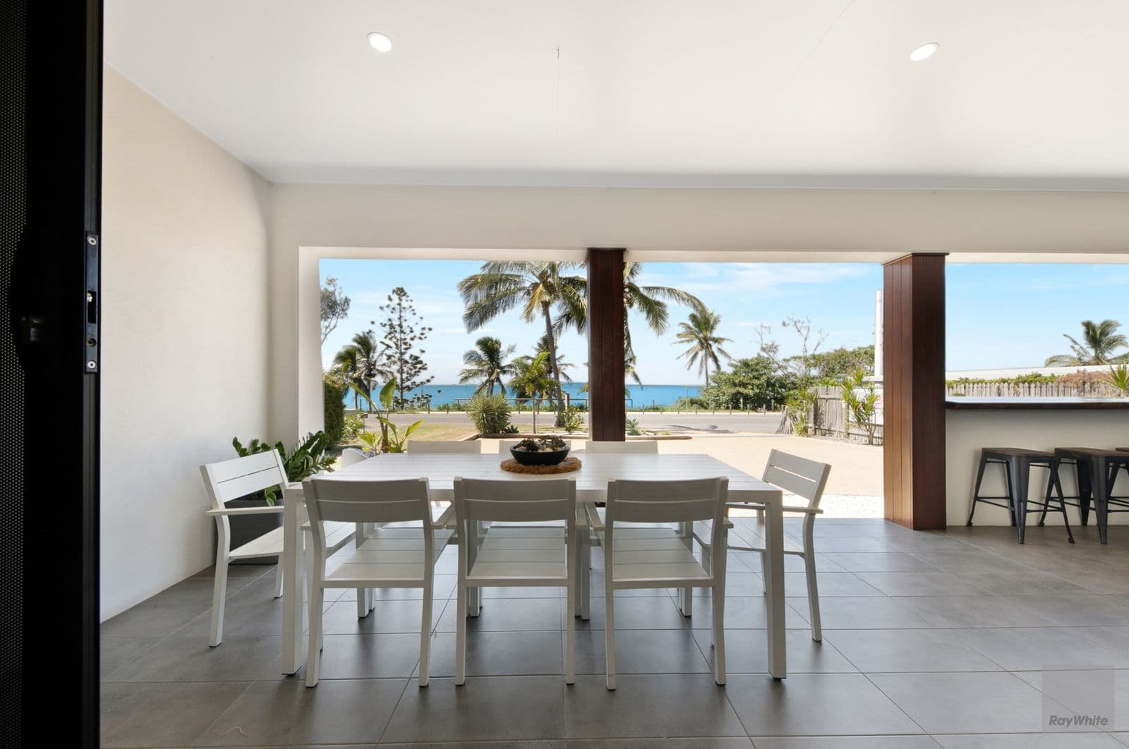 148 Scenic Highway, Lammermoor QLD 4703, Lammermoor - Thumbnail 2