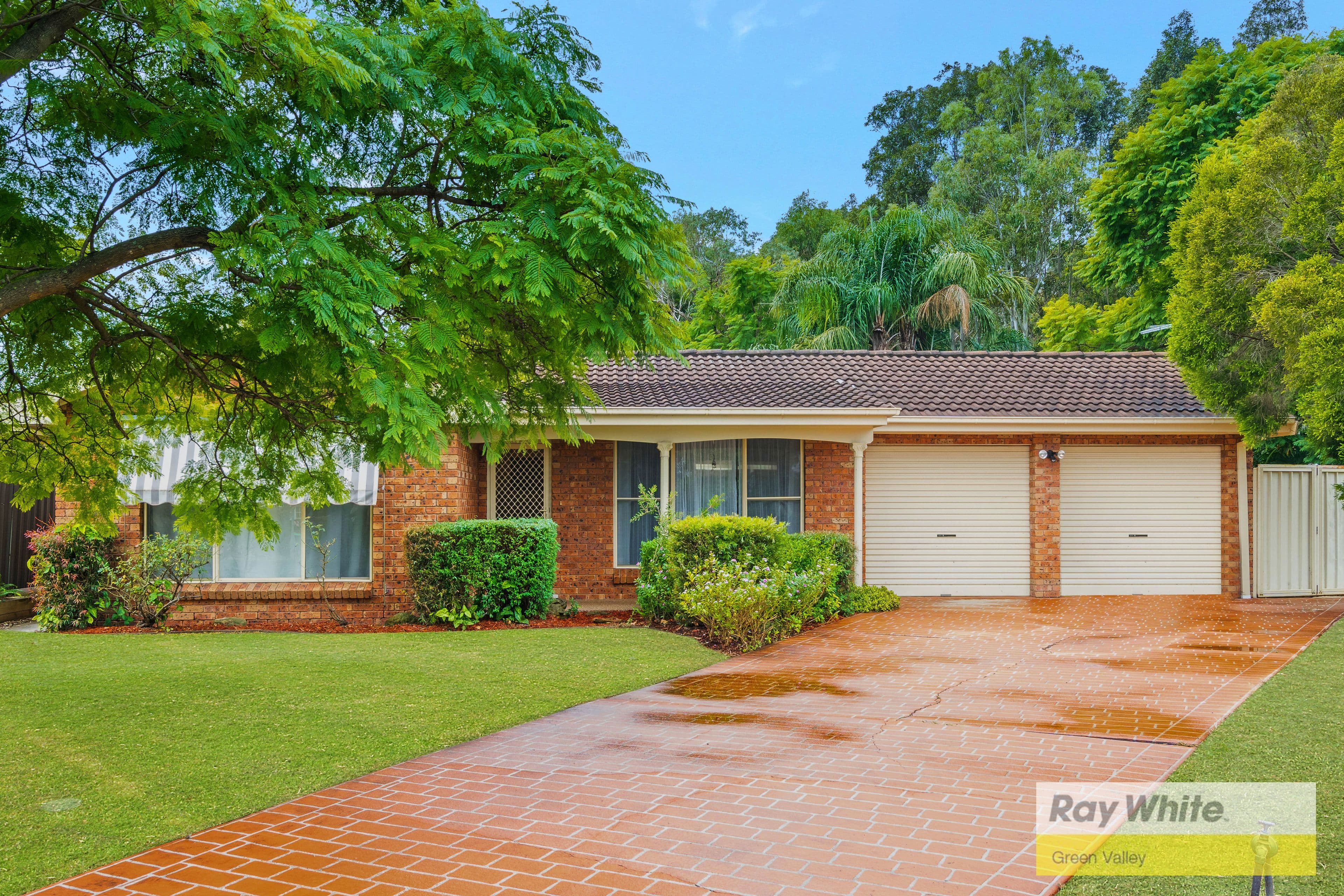 33 Kingfisher Avenue, Hinchinbrook NSW 2168, Hinchinbrook - Thumbnail 2