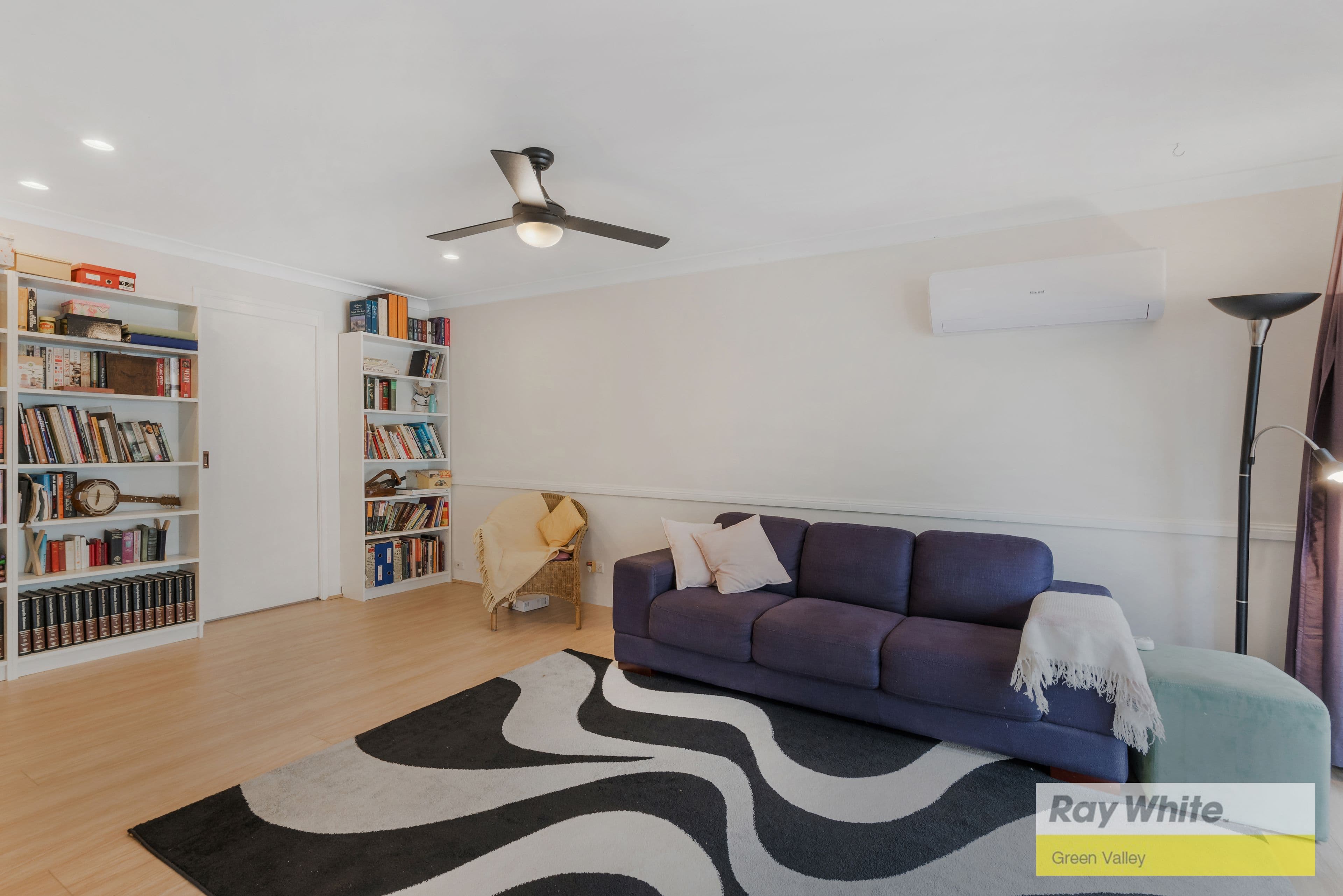 33 Kingfisher Avenue, Hinchinbrook NSW 2168, Hinchinbrook - Thumbnail 8