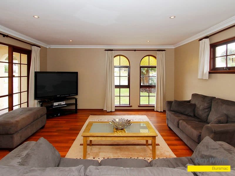 67 Eglinton Crescent, HAMERSLEY WA 6022, Hamersley - Thumbnail 3