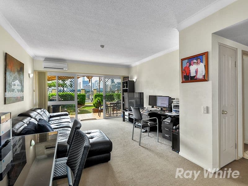 236 River Terrace, Kangaroo Point QLD 4169, Kangaroo Point - Thumbnail 2