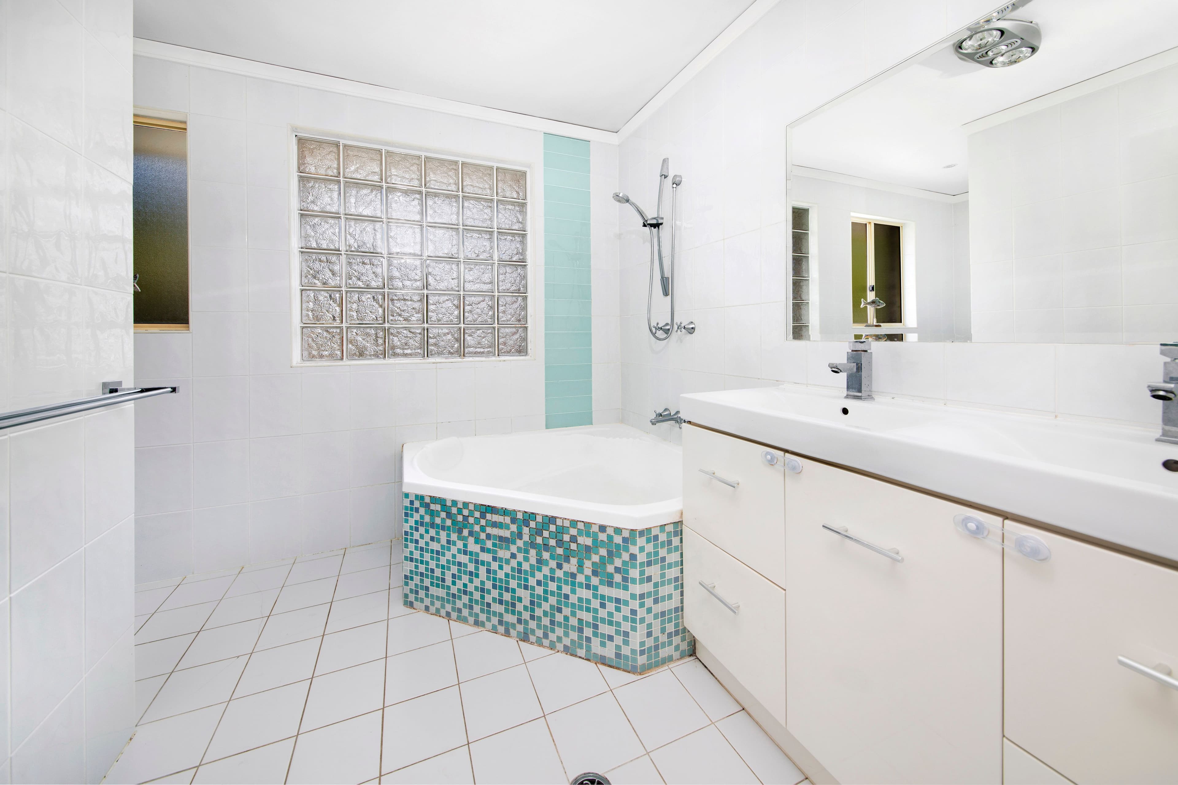 11 Appletree Place, Menai - Thumbnail 7