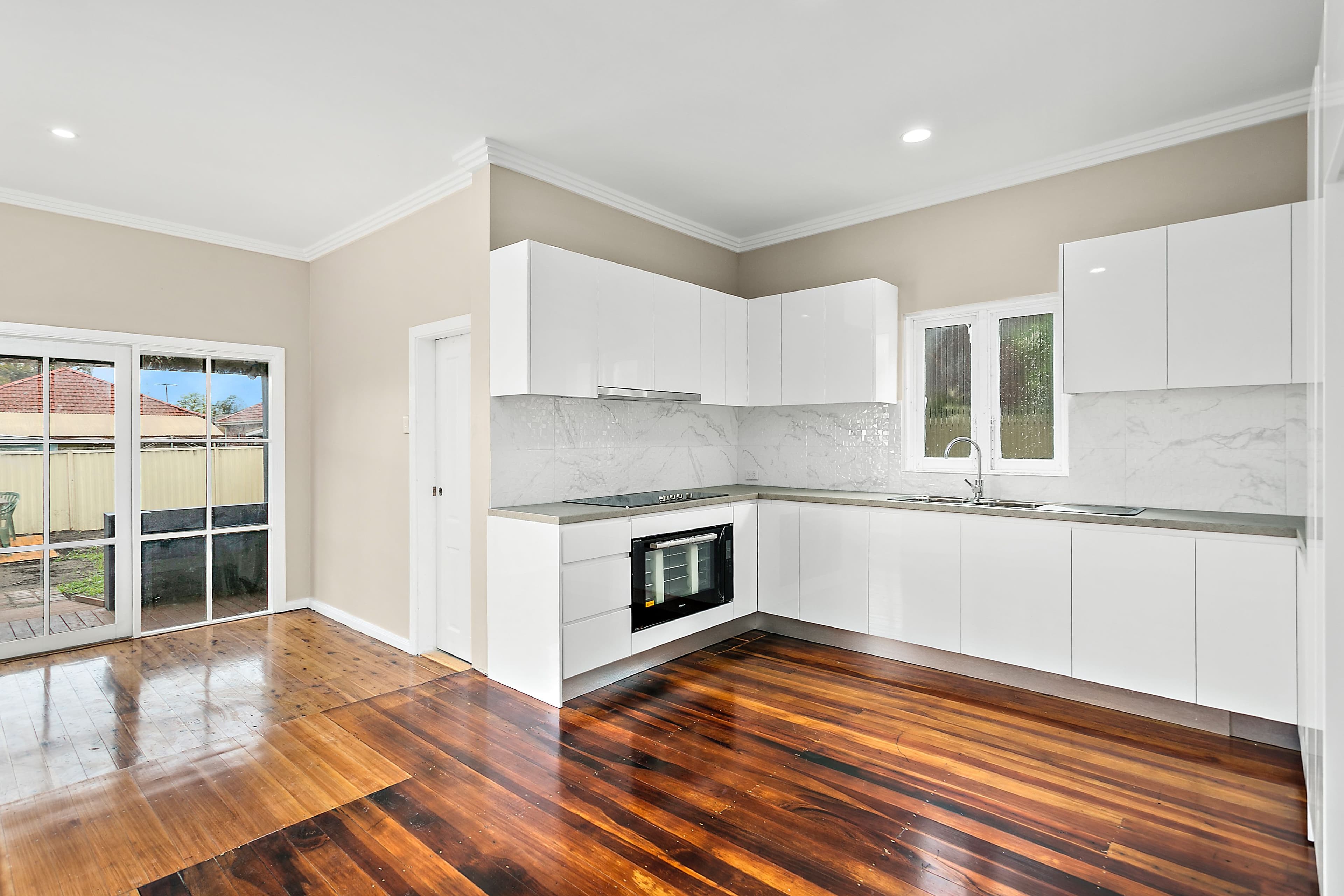 10 Vincents Avenue, Arncliffe - Thumbnail 2