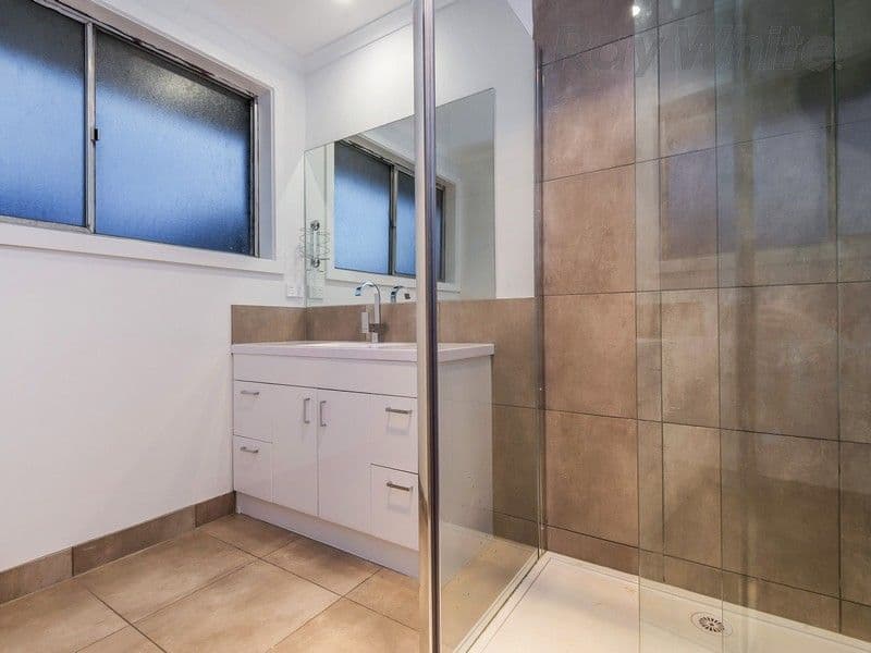 9 Genoa Court, Frankston VIC 3199, Frankston - Thumbnail 5