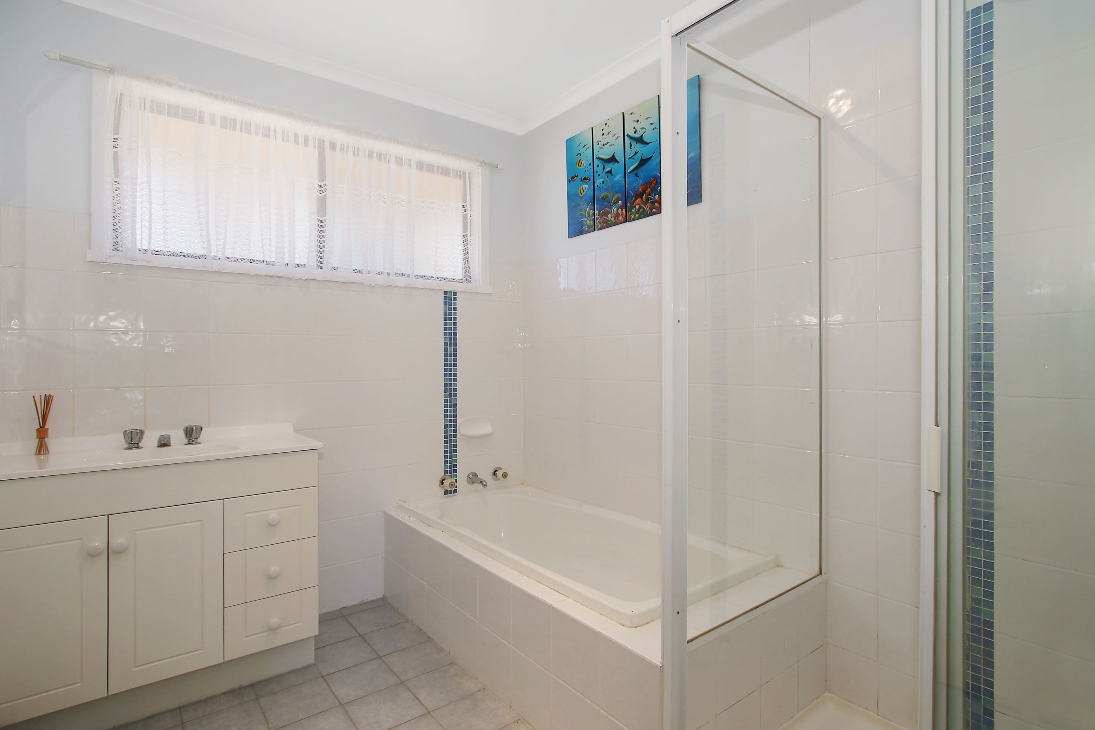 143 Larmer Street, Howlong - Thumbnail 4