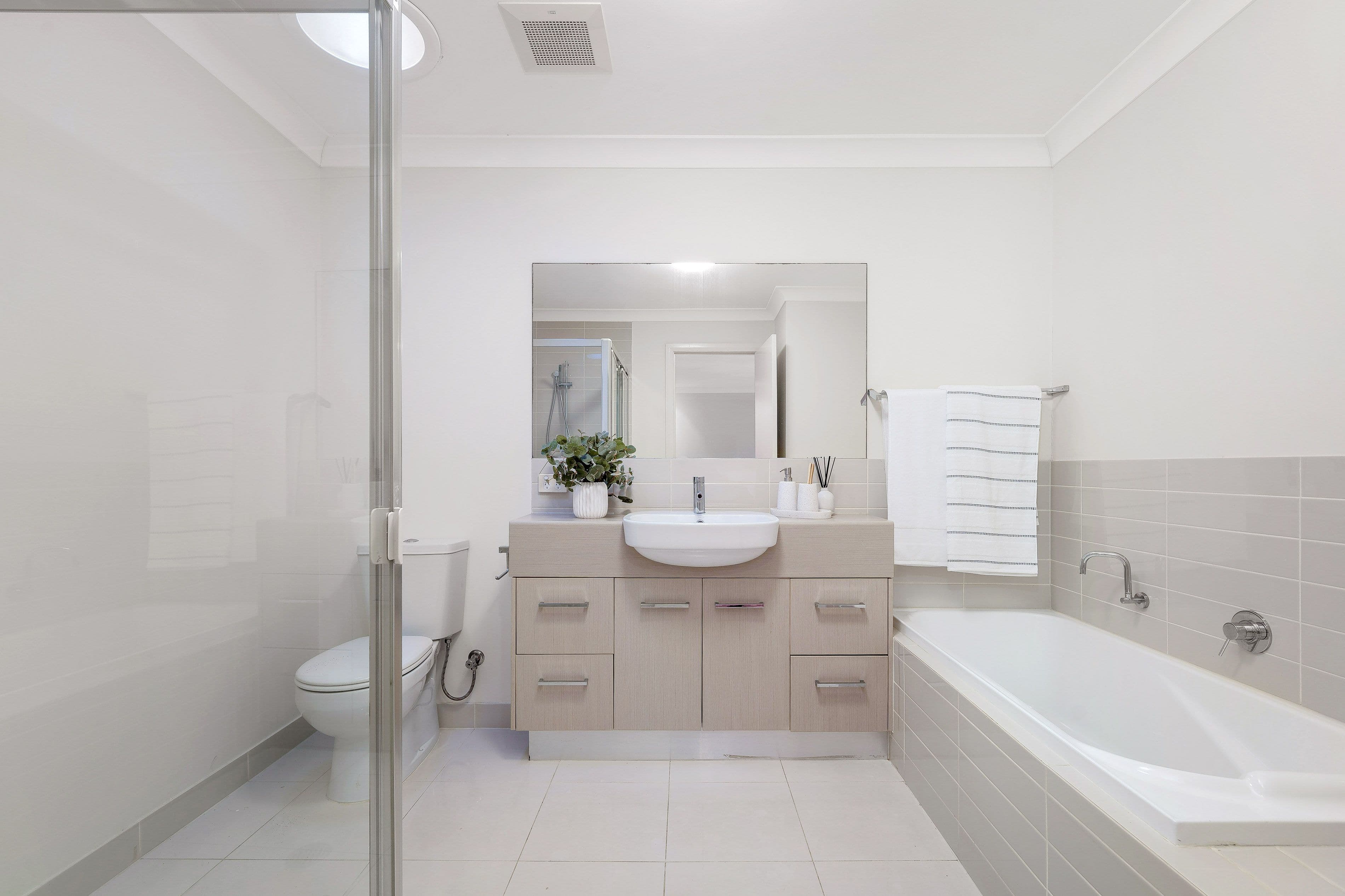 10 Tuckwell Drive, Narwee NSW 2209, Narwee - Thumbnail 8