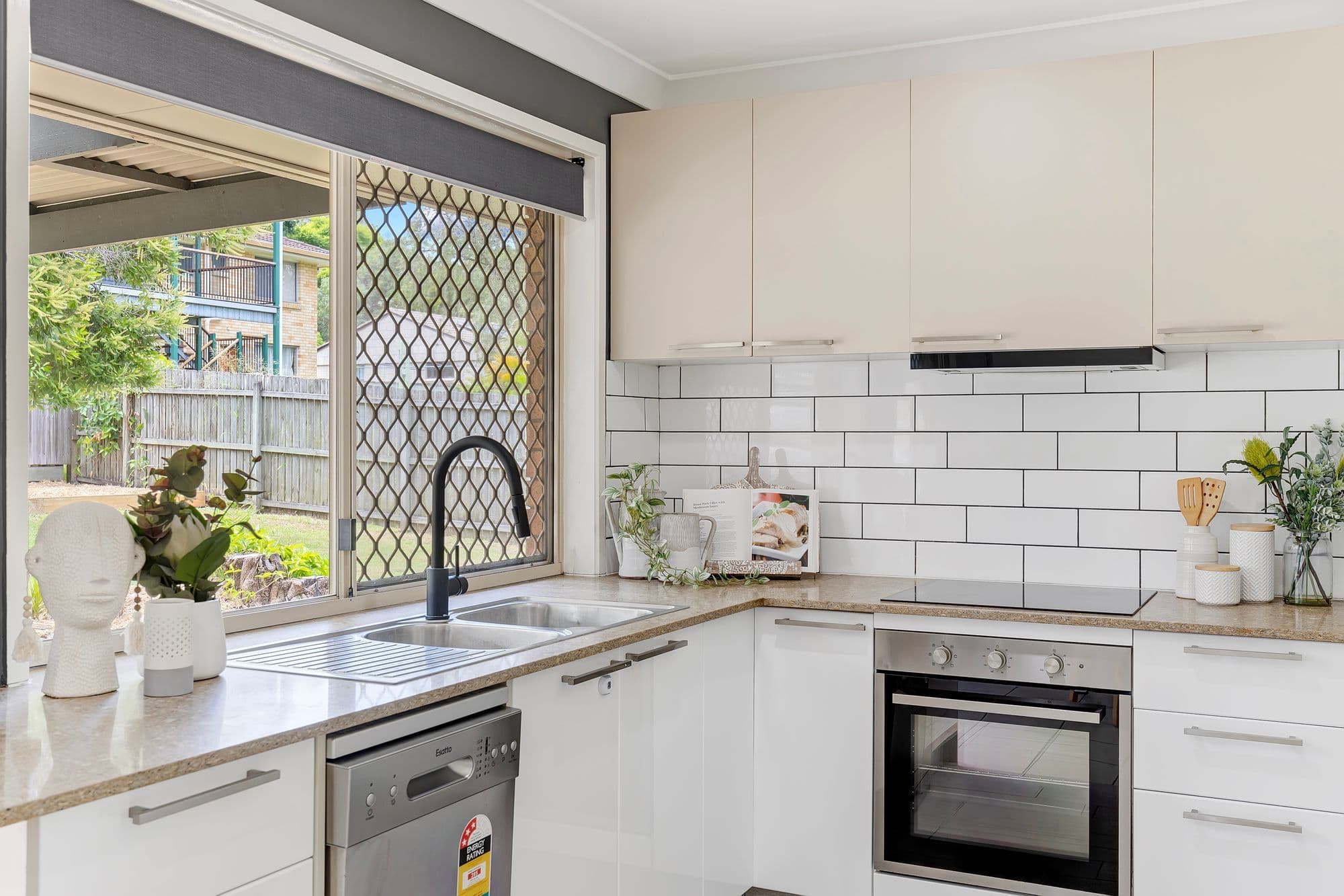 240 Jackson Road, Sunnybank Hills QLD 4109, Sunnybank Hills - Thumbnail 7