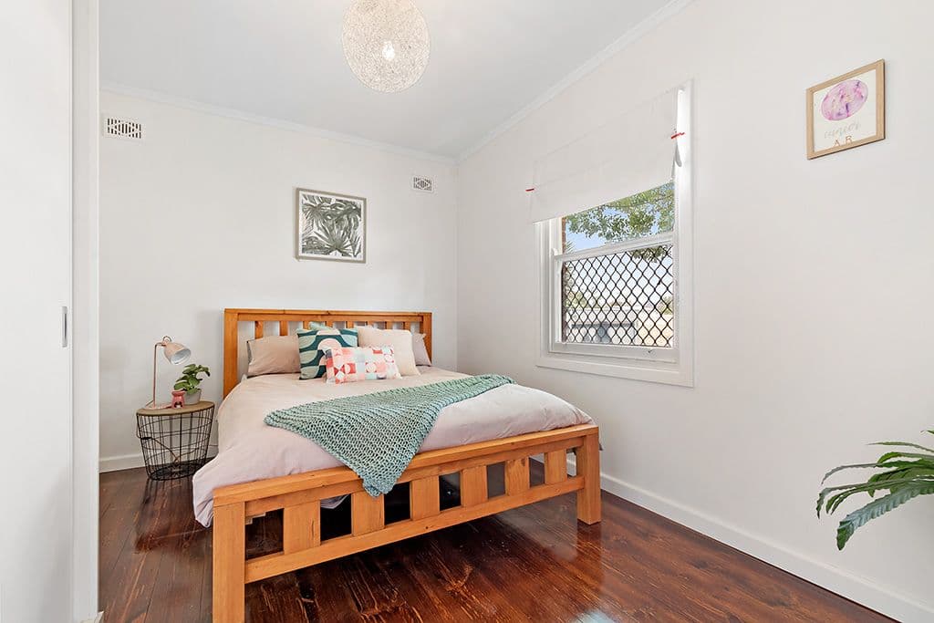 35 Tiparra Avenue, Park Holme SA 5043, Park Holme - Thumbnail 7
